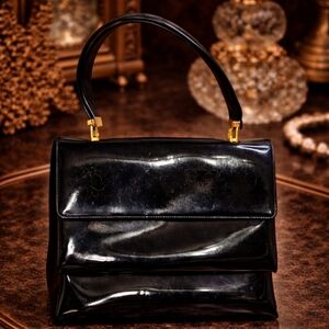 KORET Mid-Century Black Patent Leather Handbag Jackie O Style Vintage Structure